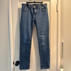 Kut from the Kloth Straight Leg Jeans in Medium Blue Wash